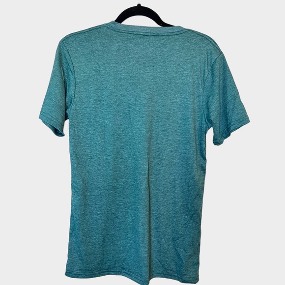 Cat Lady T-shirt VNeck Super Soft Small - Picture 3 of 5